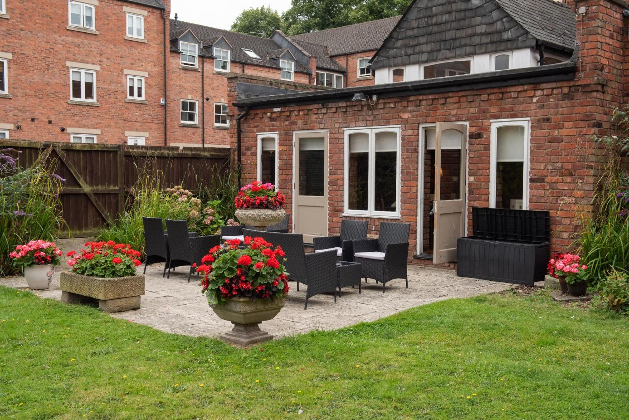 Abbots Mead Hotel Shrewsbury Exterior photo